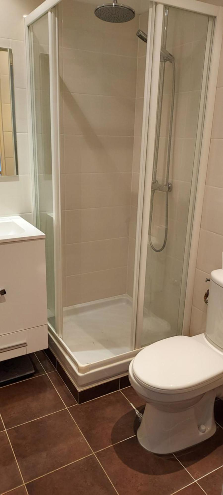 Chambre Lit 2 Personnes Dans Appartement Du Logeur Mandelieu La Napoule Luaran gambar